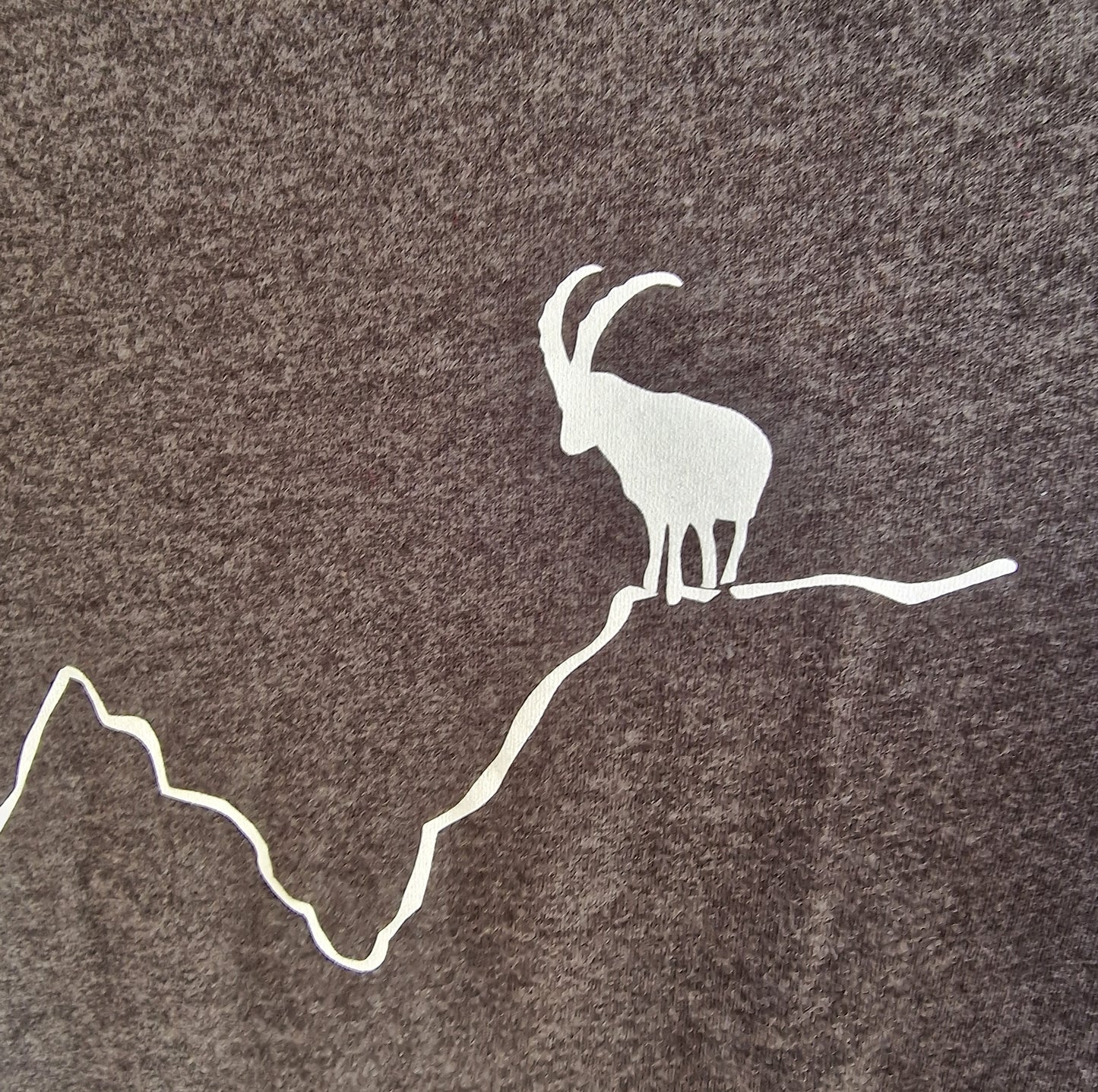 T-Shirt Steinbock auf Linie (Frau)